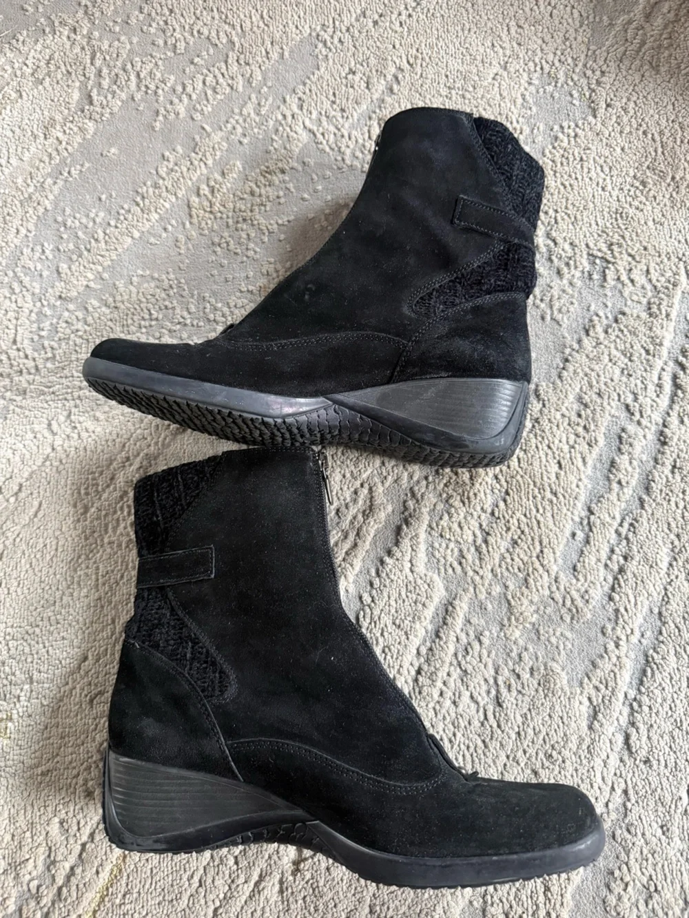 Aquatalia Black Suede Ankle Boots Mia wedge Waterproof comfort 8